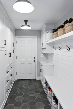 Mudroom - Elm St