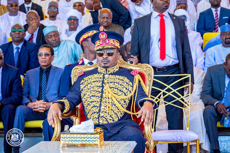 乍得:庆祝自由与民主日35周年