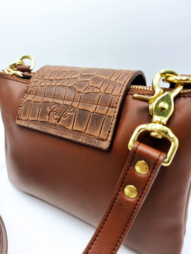 Petite Pochette Vintage En Cuir Reptile - Bandoulière, Doublure Cuir, Très Bon état (22x13x5 Cm)