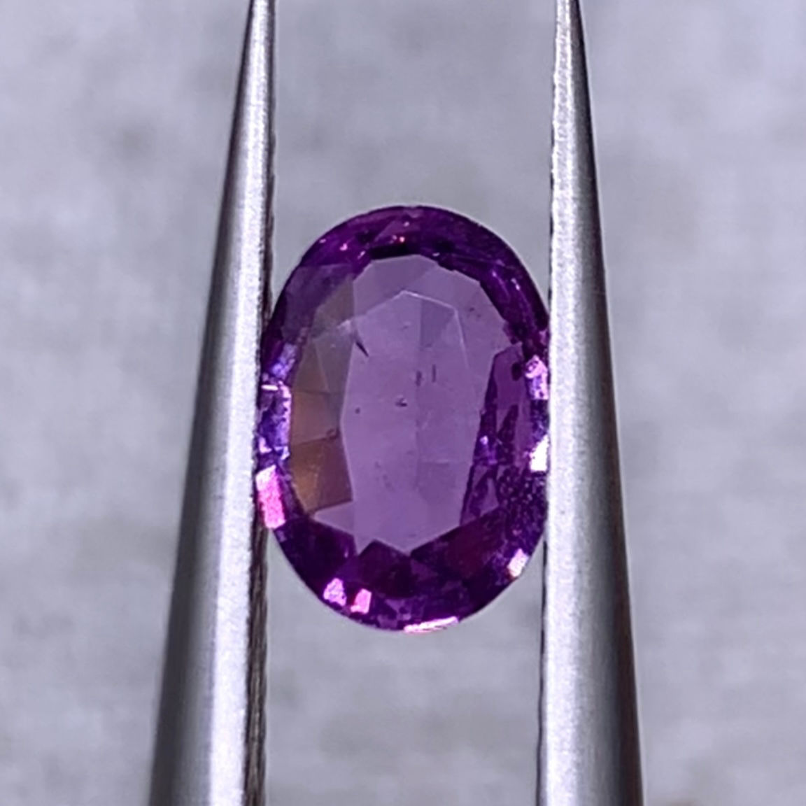 0.82Ct Natural Rare Exquisite Unheated Purplish-Pink Sapphire From Sri Lanka