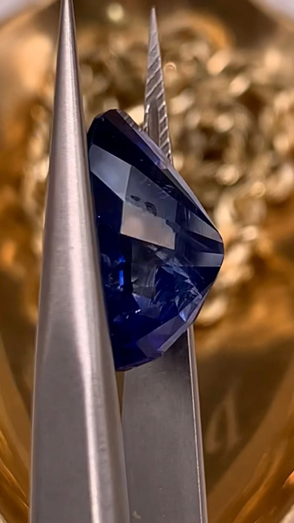 Thumbnail: GIA Certified 7.72Ct Natural Rare Royal Blue Sapphire 