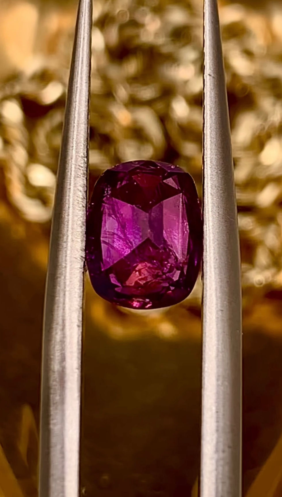 Thumbnail: 1.33Ct Natural Unheated Rare Royal Sovereign Kashmir Ruby