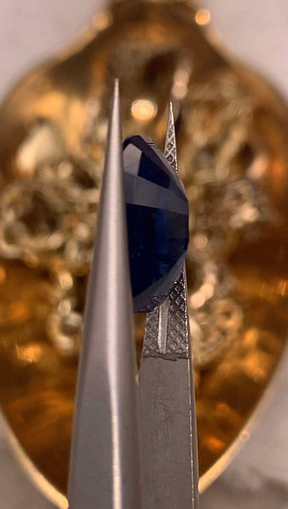 Thumbnail: 2.76Ct Natural Classic Royal Blue Sapphire From Madagascar