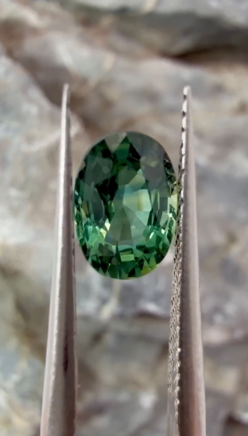 Thumbnail: 1.08Ct Natural Exquisite Green Sapphire