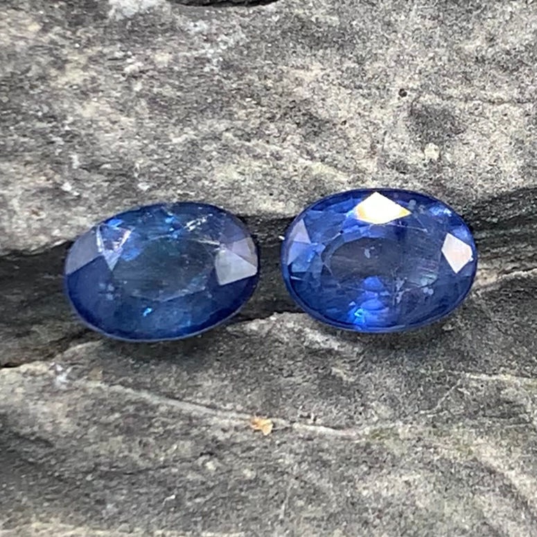 Thumbnail: 2.57Ctw Natural Royal Blue Sri Lankan Sapphire
