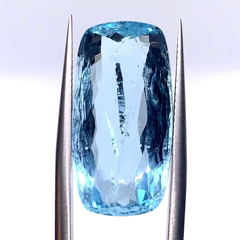 Thumbnail: 15Ct Natural Large Rare Santa Maria Blue Brazilian Aquamarine