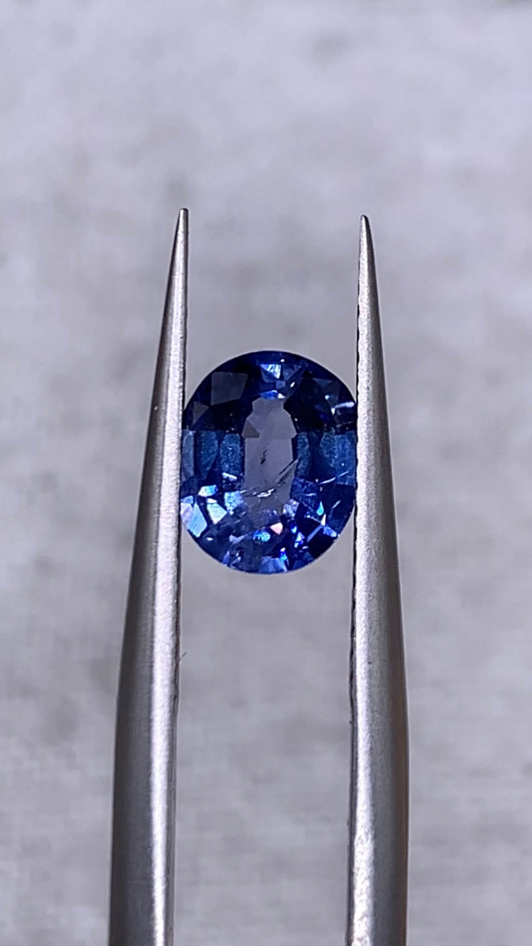 1.24Ct Natural Rare Vivid Blue Sapphire