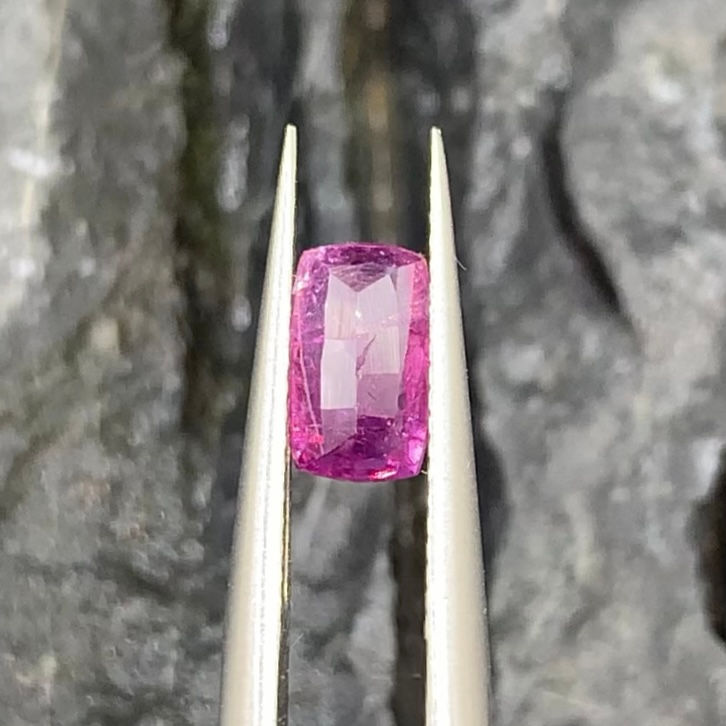 Thumbnail: Earth Mined 0.94Ct Natural Pink Kashmir Sapphire