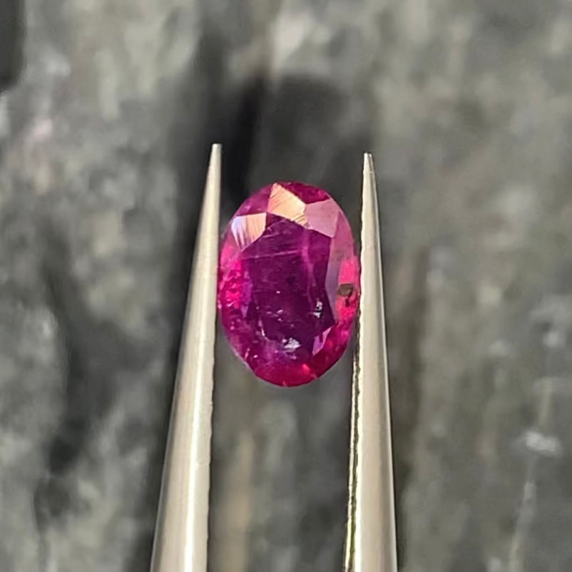 Thumbnail: 0.61Ct Natural Rare Pink Kashmir Ruby