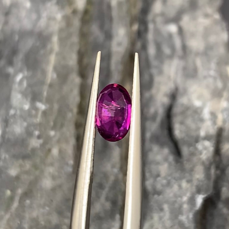 Thumbnail: 0.85Ct Natural Rare Velvet Pink Kashmir Sapphire