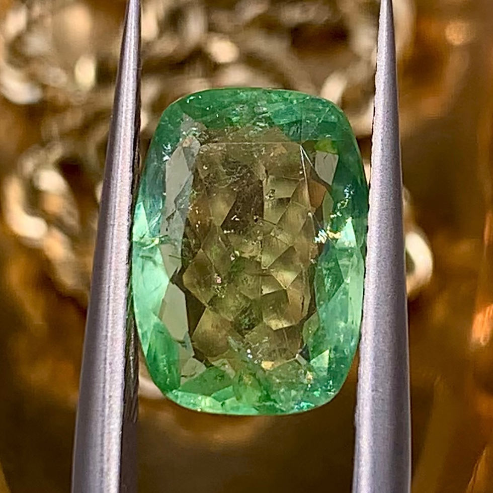 Thumbnail: 2.9Ct Natural Vivid Green Peridot From Afghanistan