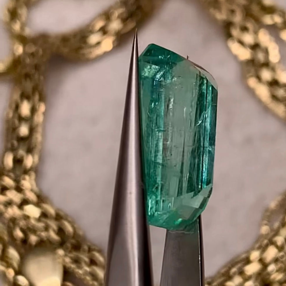 Thumbnail: 7.05Ct Natural Rare Pristine Vivid Green Sovereign Afghan Emerald