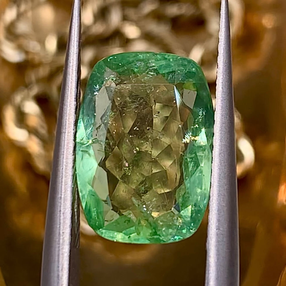 Thumbnail: 2.9Ct Natural Vivid Green Peridot From Afghanistan