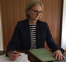 Archivdienste Dr. Monika Ofer Historikerin LMU München Universität Mainz Archivarbeit Bayern Staatsarchiv