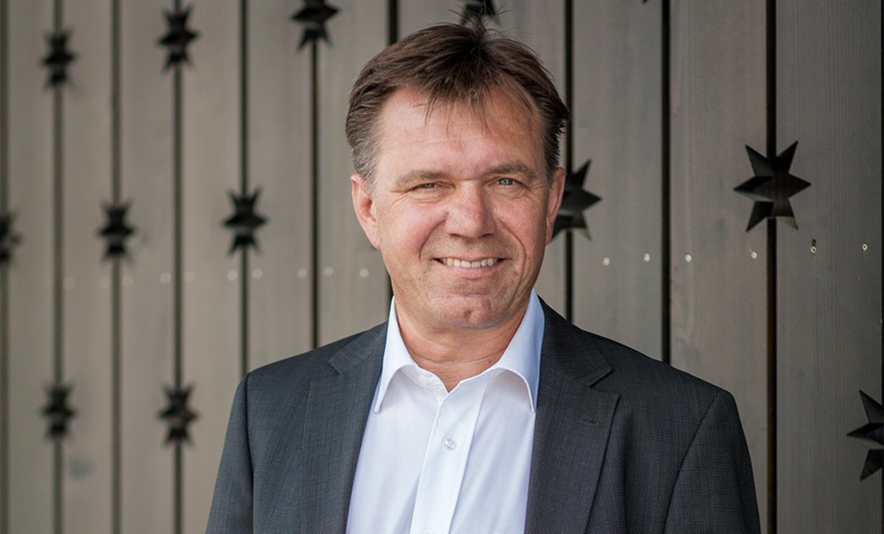 Andreas Meier, Inhaber und Weinbauingenieur des Weingut zum Sternen in Würenlingen im Aargau bei Baden.