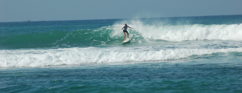 Surfing Ahangama, best surf spot in Sri Lanka,