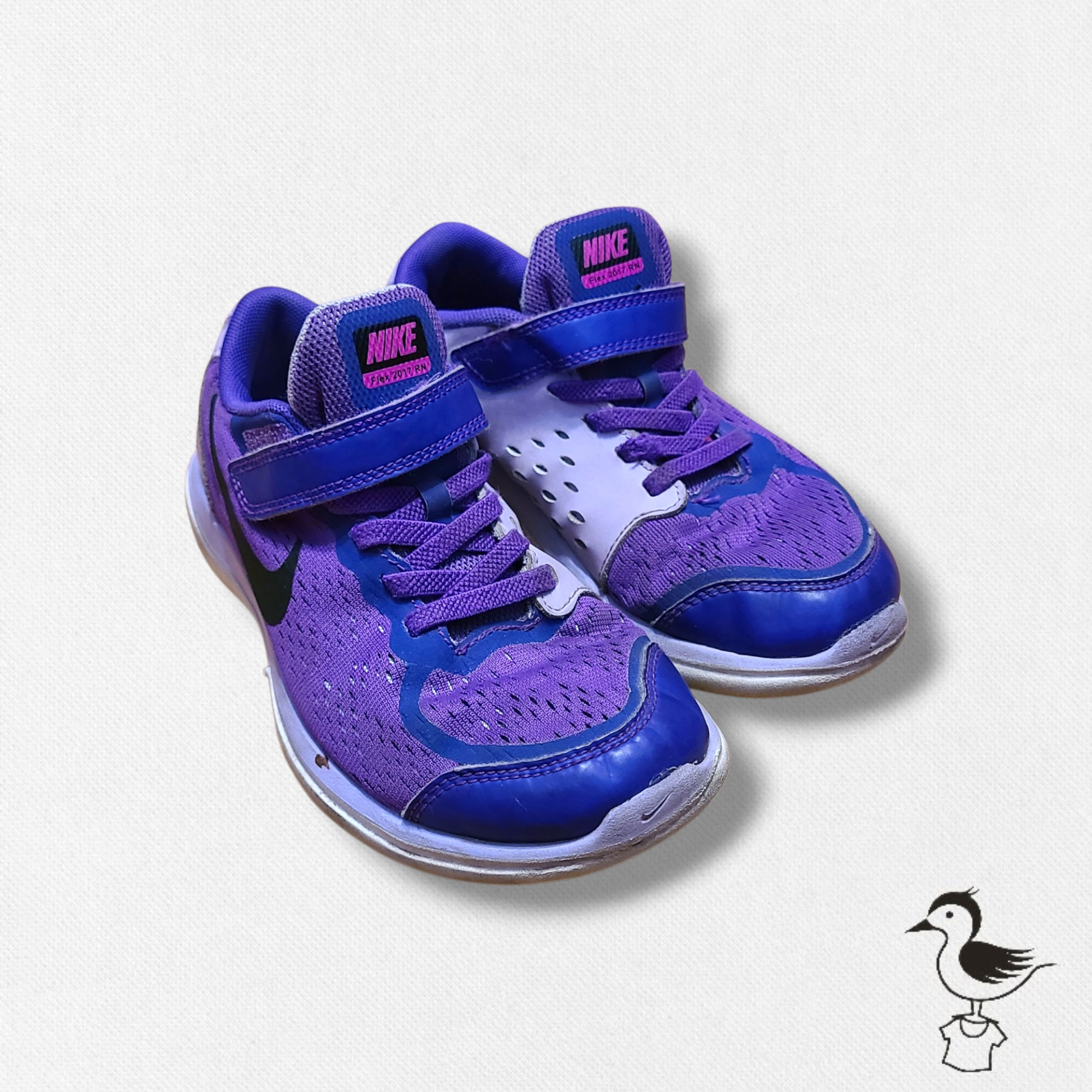 taille 1 - NIKE - chaussures