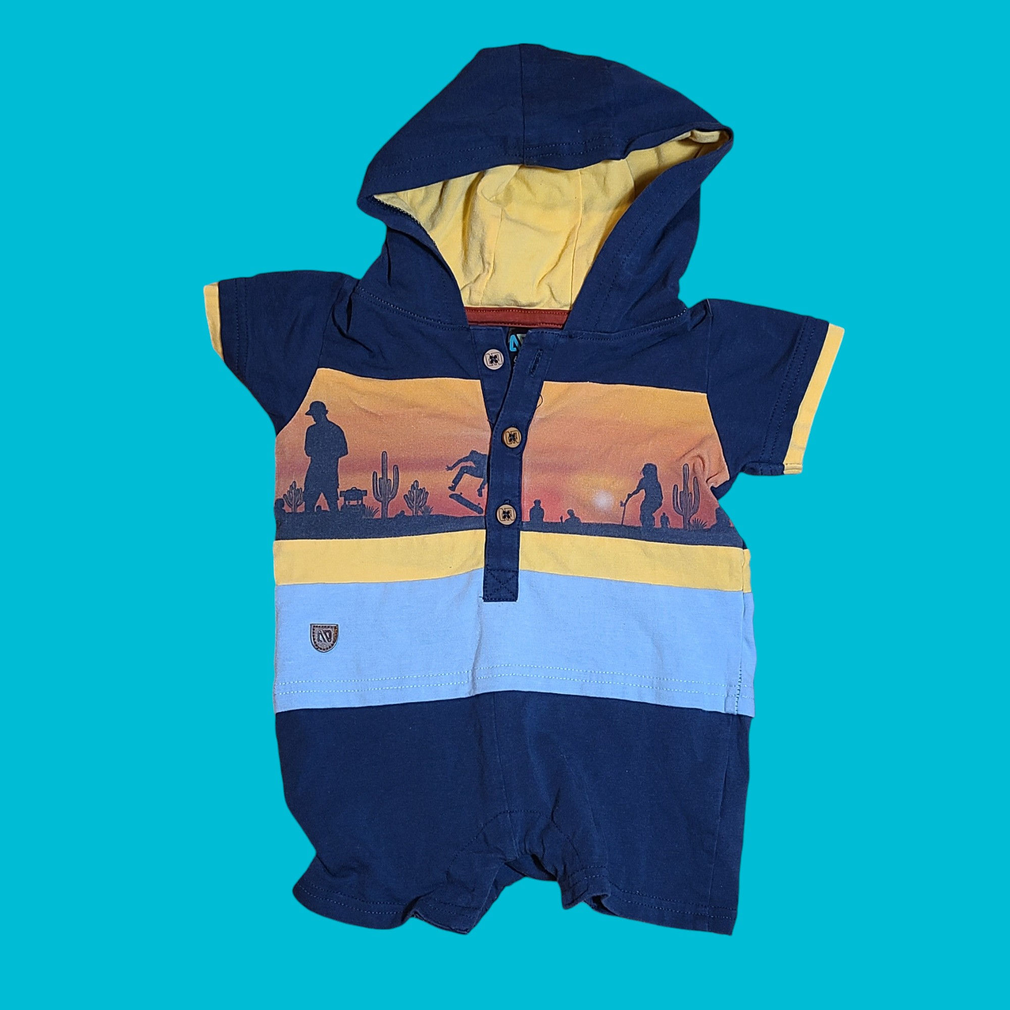 6 mois - Barboteuse très chouette!