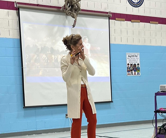 meet linda_edited.jpg