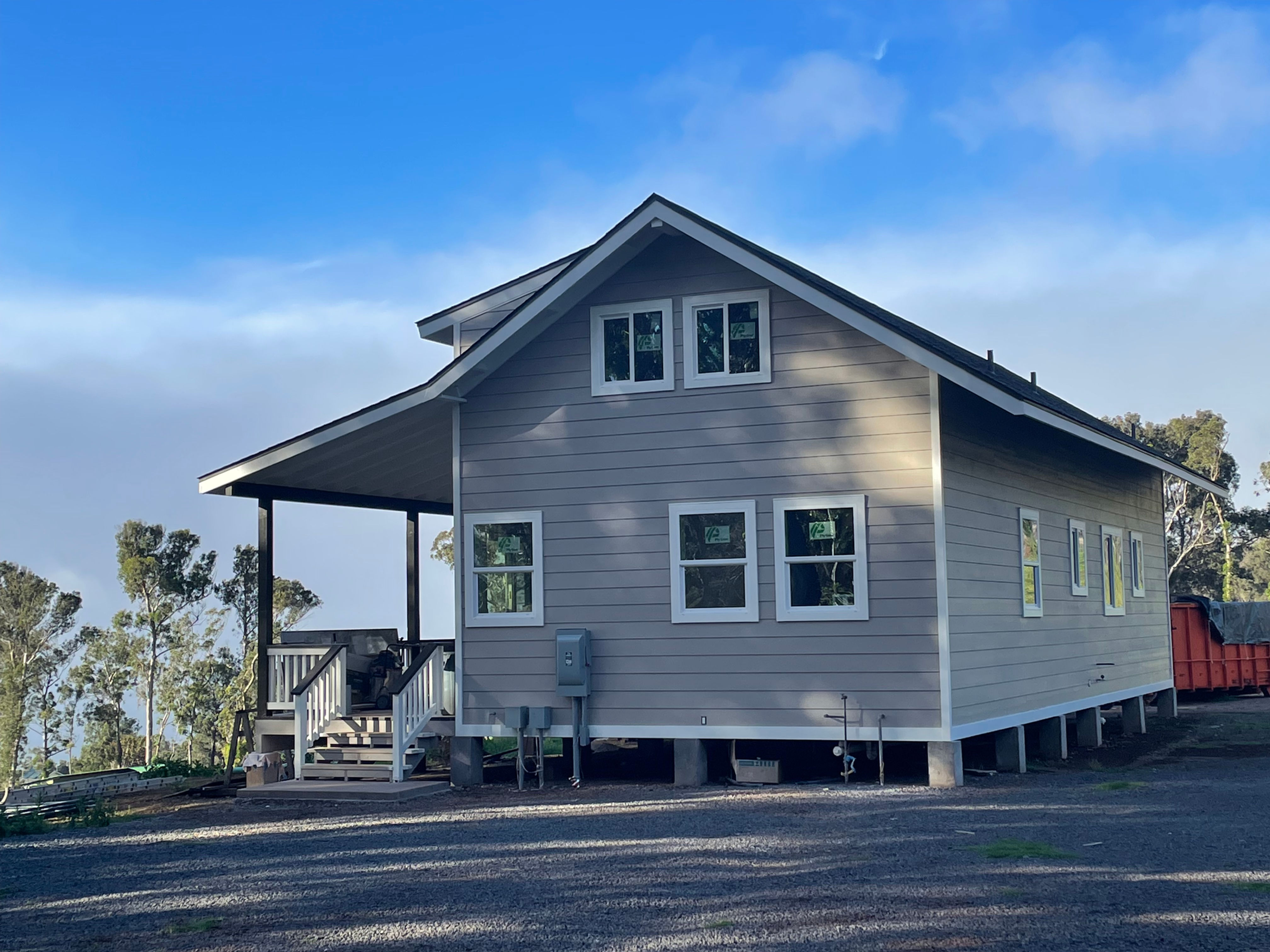 1,000 s.f. Barn  House