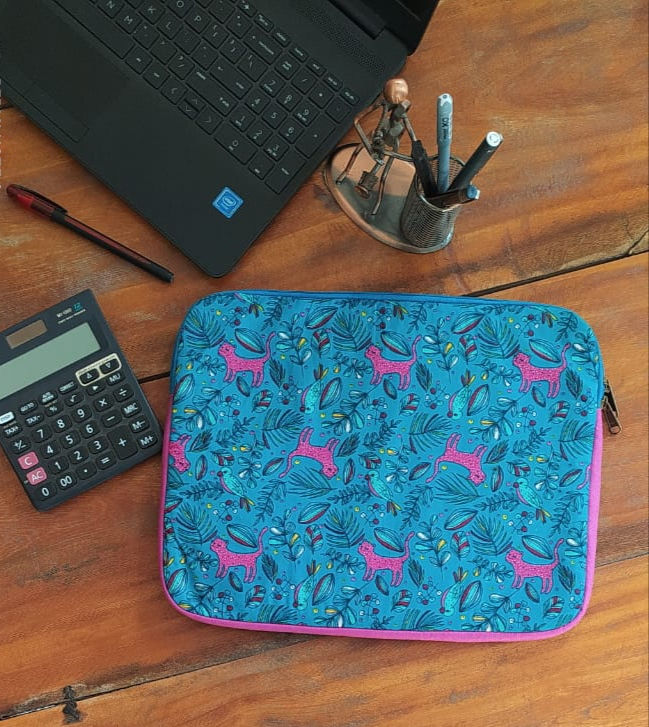 Blue Cat and Foliage Laptop Sleeve- Pink