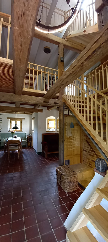 2019 Haus Q. (29).jpg