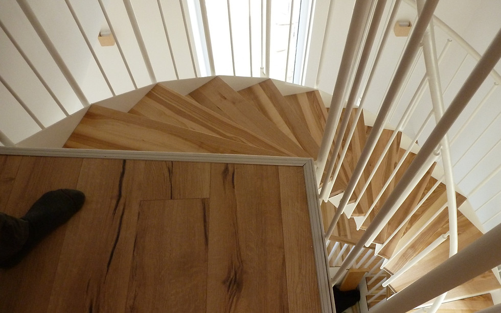 Treppendetail Podest_Stufen.JPG