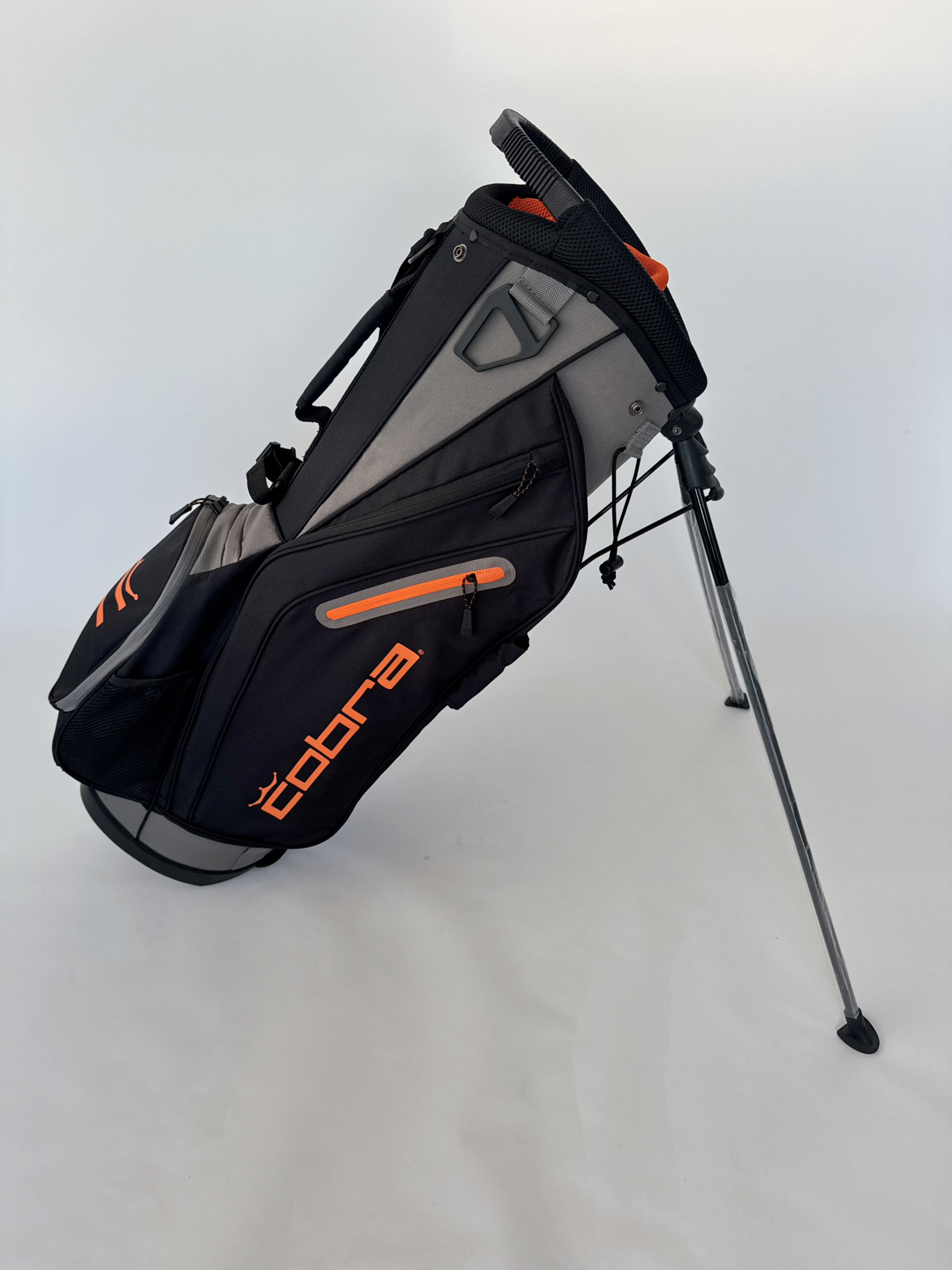 Cobra golf bag