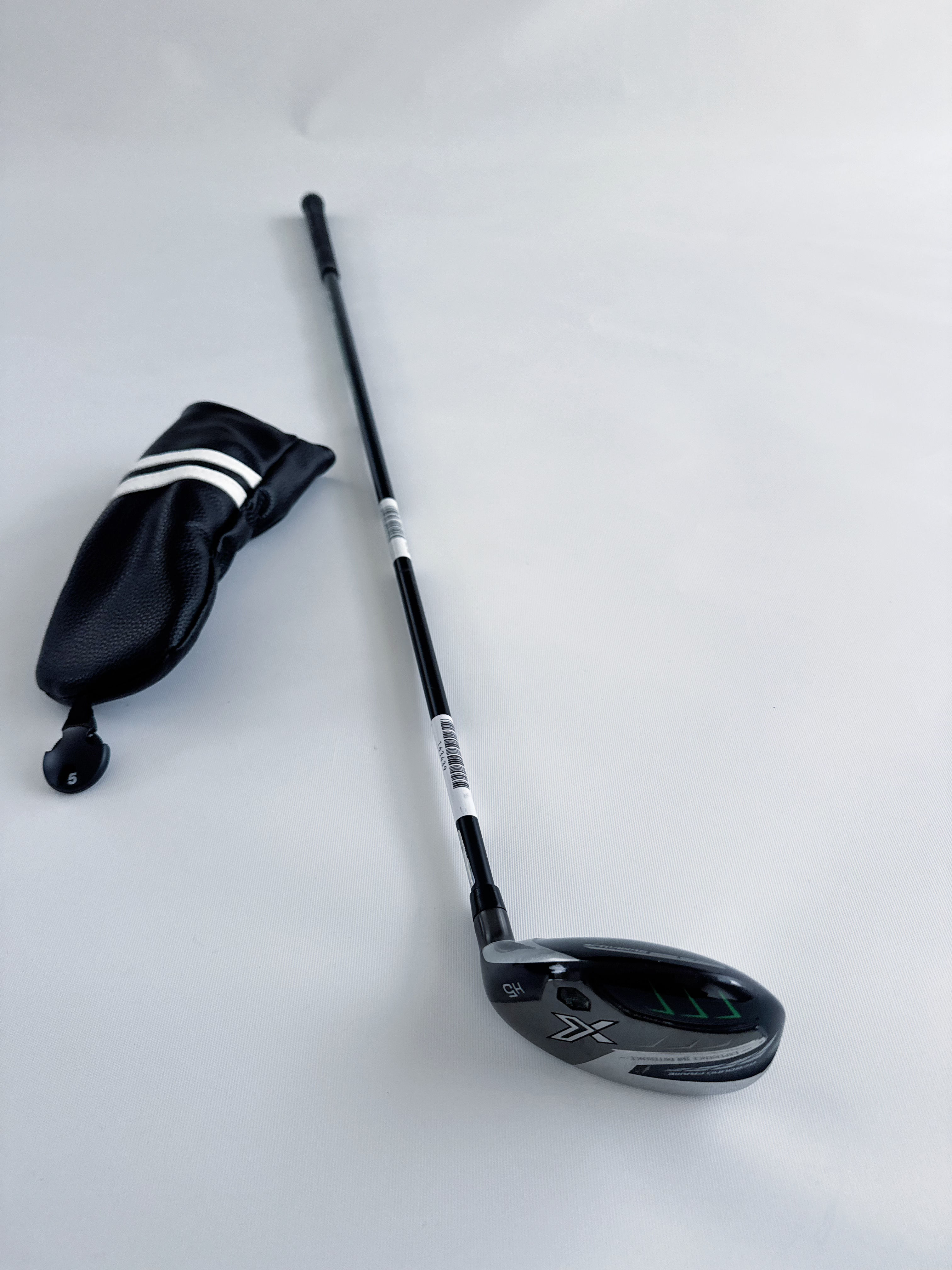 XXIO X 12 series #5 hybrid RH(stiff)