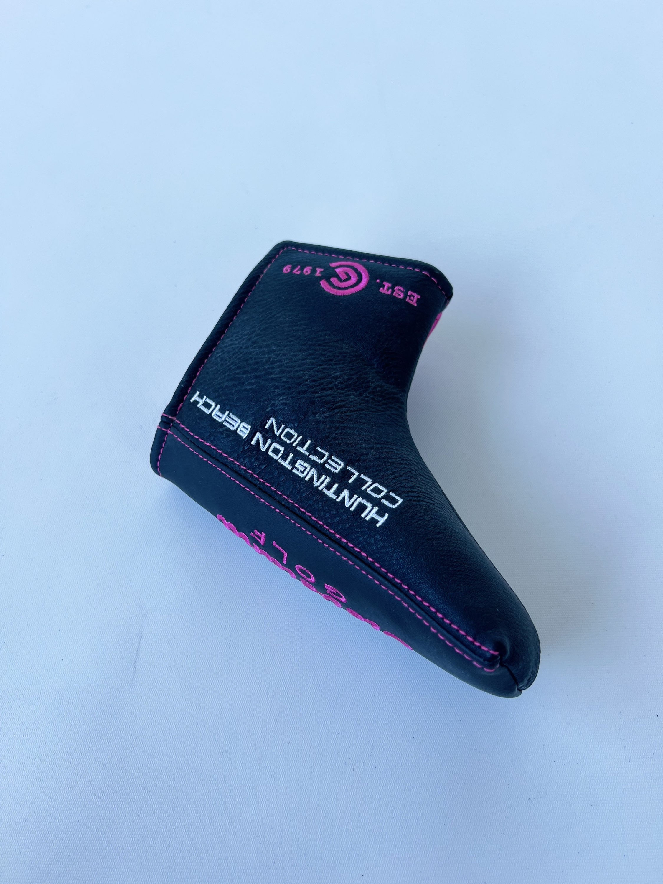 Cleveland Huntington Beach putter head cover