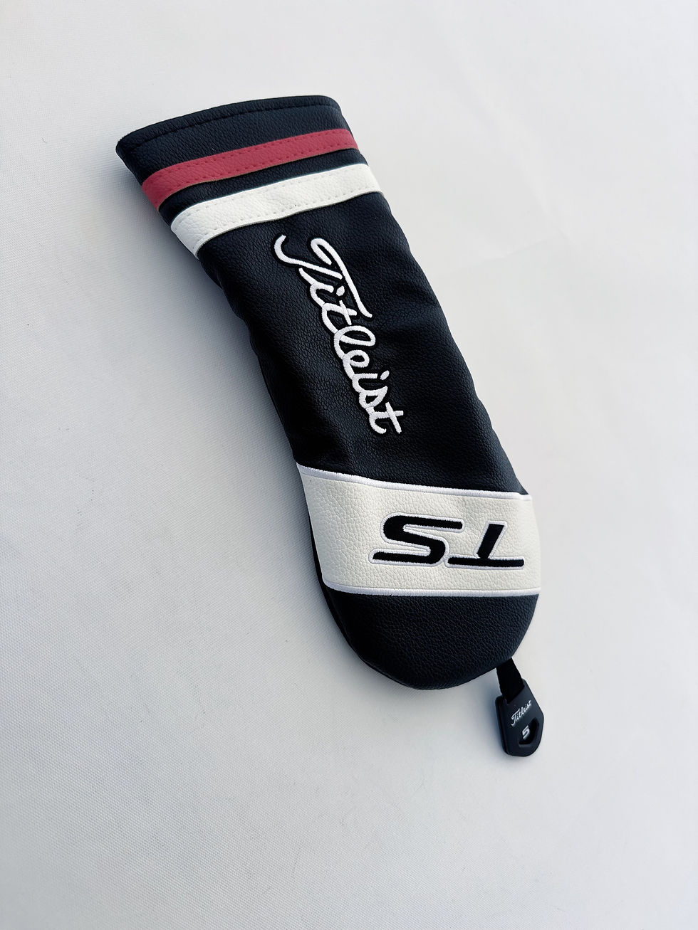 Thumbnail: Titleist TS fairway wood head cover 