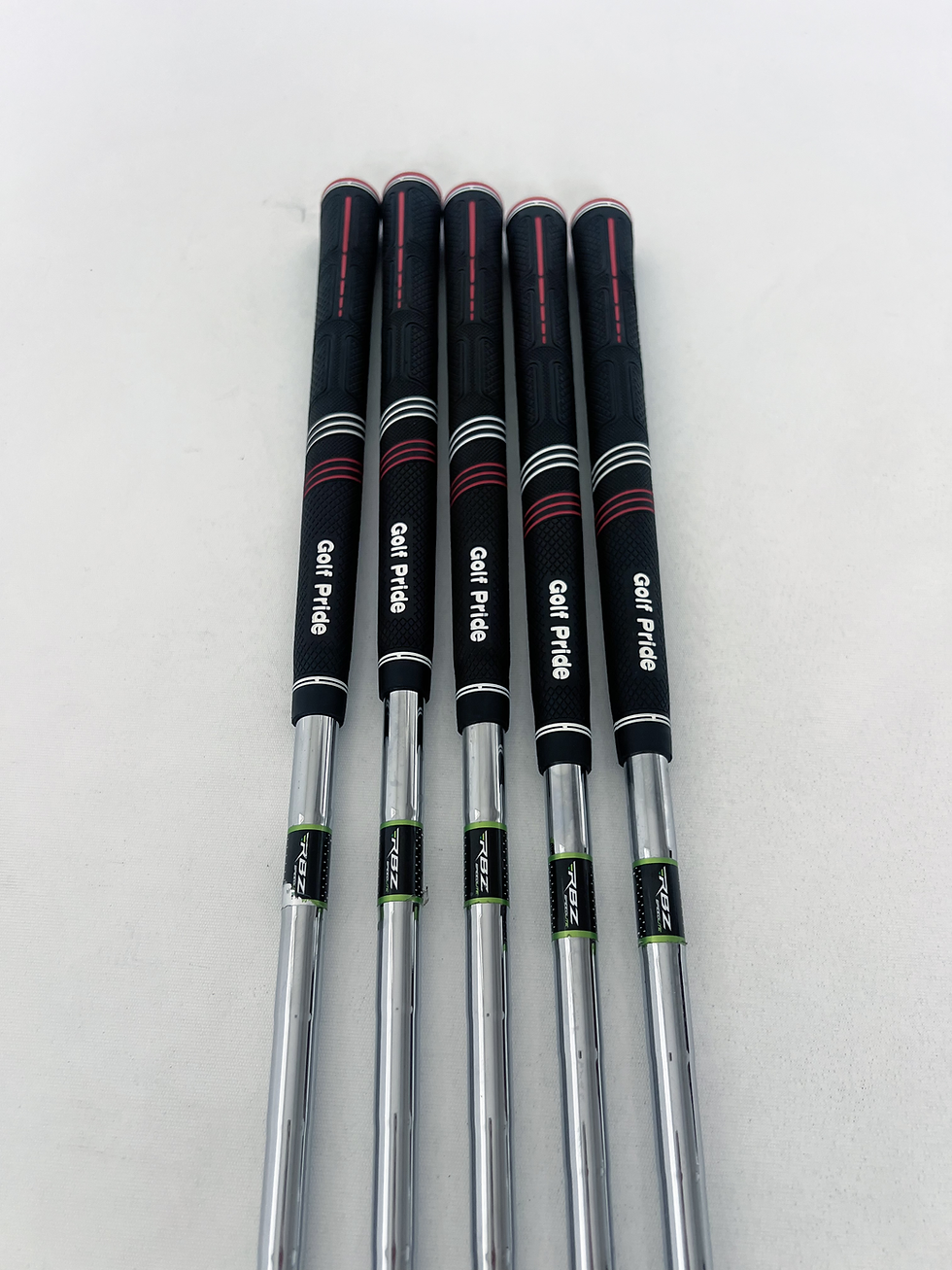 Thumbnail: Taylormade RBZ irons set 5PCS RH