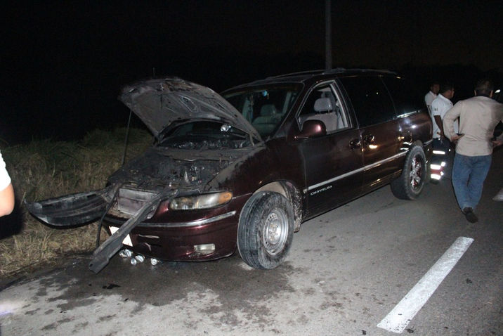 #EnCárdenas Controlan conato de incendio con "chelas"