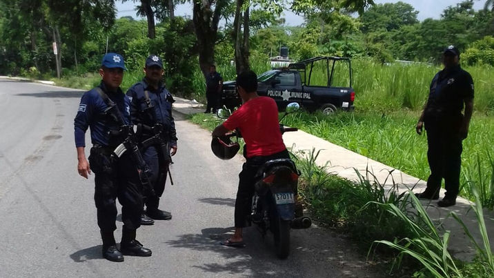 Montan operativo vs motos robadas, recuperan una en Cárdenas