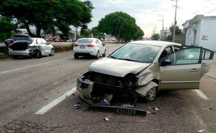 Protagonizan tremendo choque en Cárdenas