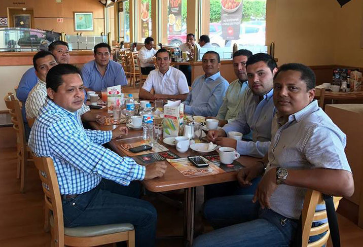 Cano Ochoa se reúne con jóvenes empresarios de Cárdenas