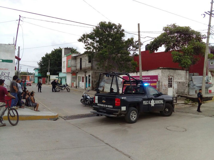 Balean narco tiendita en Cárdenas