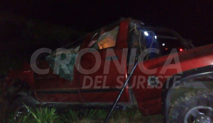 Se salvan de milagro de aparatoso accidente en Cárdenas