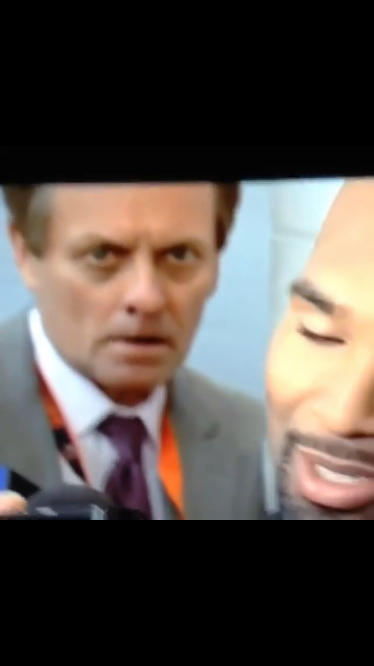 Vril Lizard caught on Live Tv