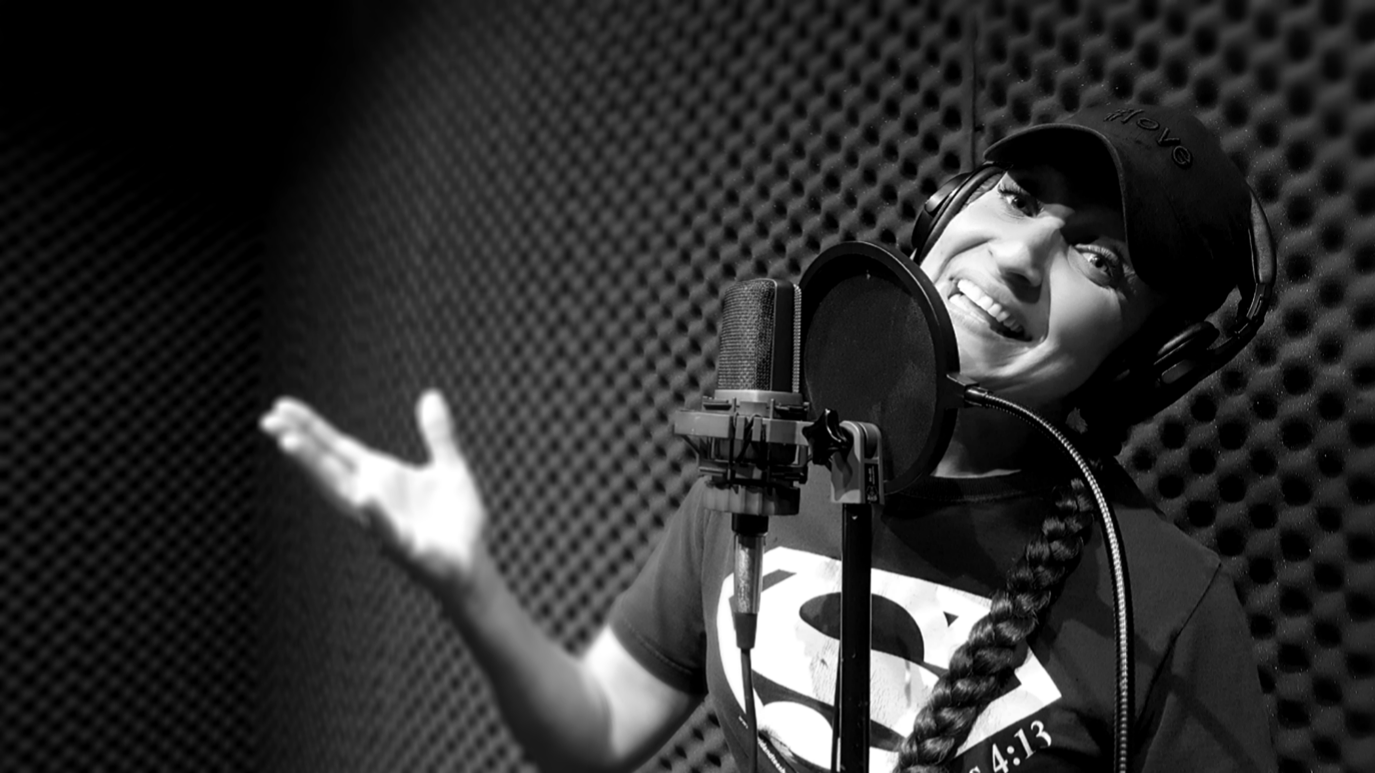 Singer Songwriter Female Voiceover Artist Janeen Ferdinand | Temple City CA