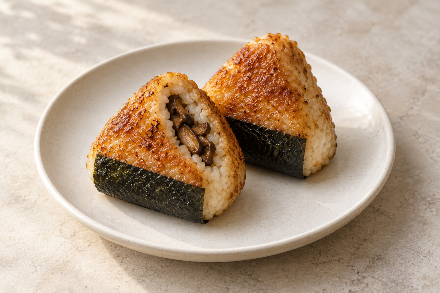 꿀간장 버섯 구운 주먹밥 / Honey Soy Grilled Mushroom Rice Triangles