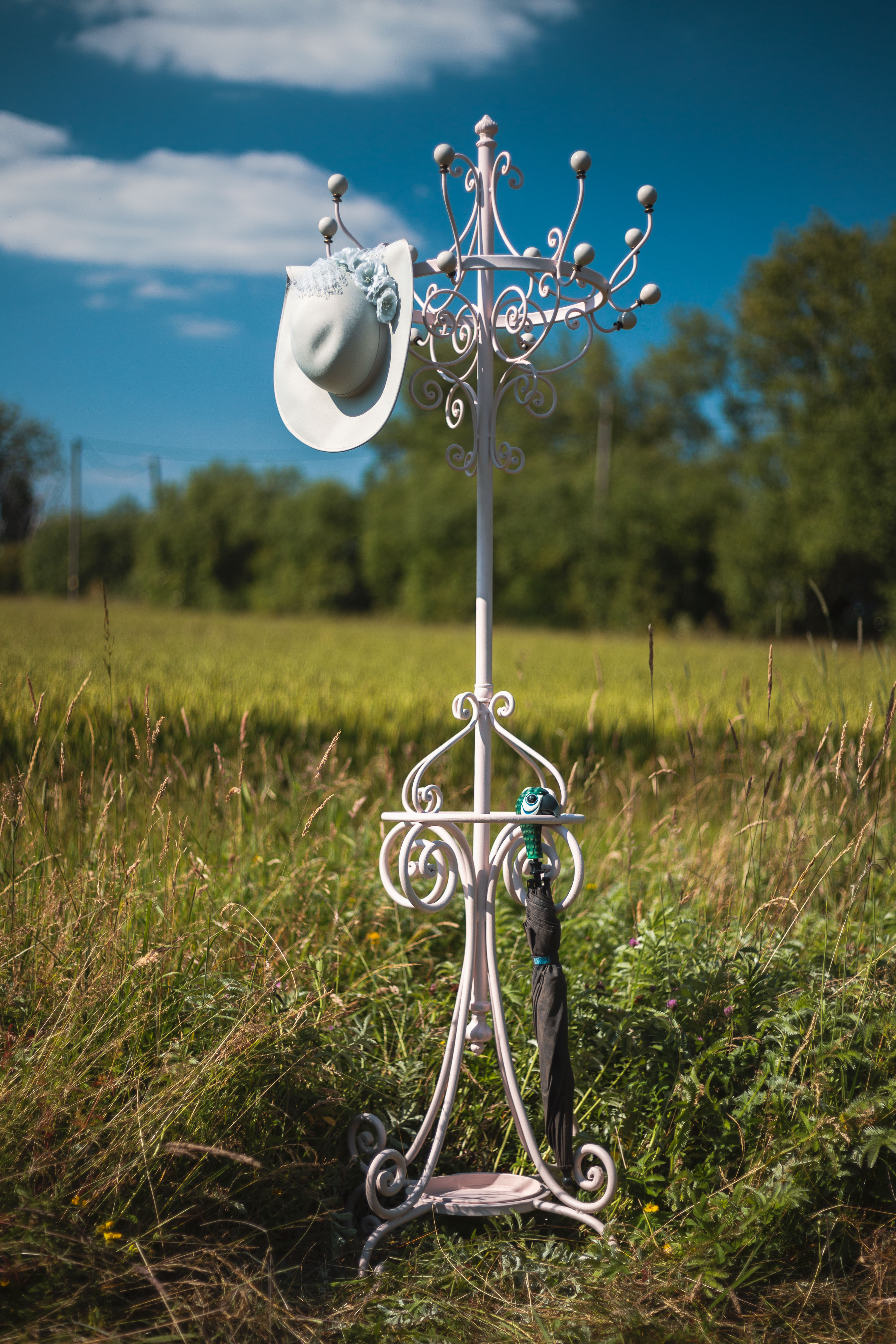 Pale Pink Metal Coat Stand