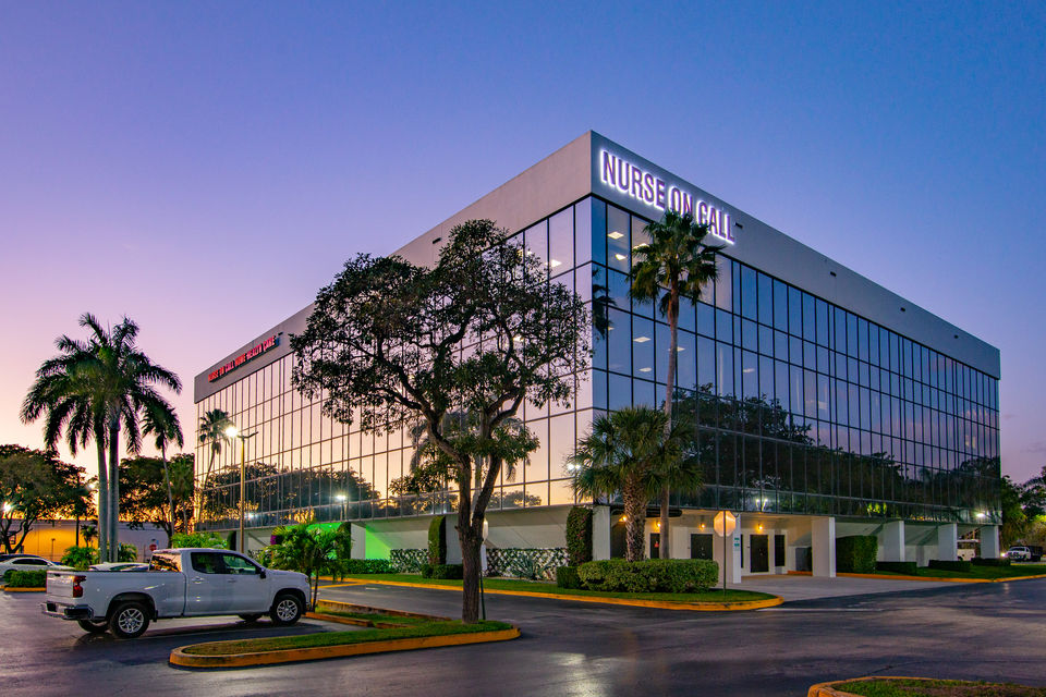 © Clark-1026 10th Ave N-003.jpg