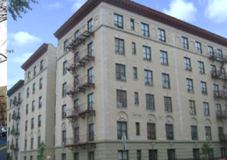 $20,150,000 - 75% LTV Refinancing for Upper Manhattan Apartments