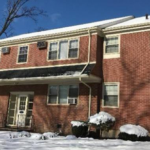 Cronheim Secures 10-Year Loan for Fort Lee Garden Apartments