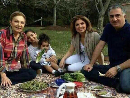 هذه اسرة شاه ايران يحتفلون ب2019