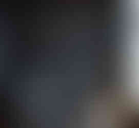 מיטת קיר משולבת עם ספה וארגז מצעים