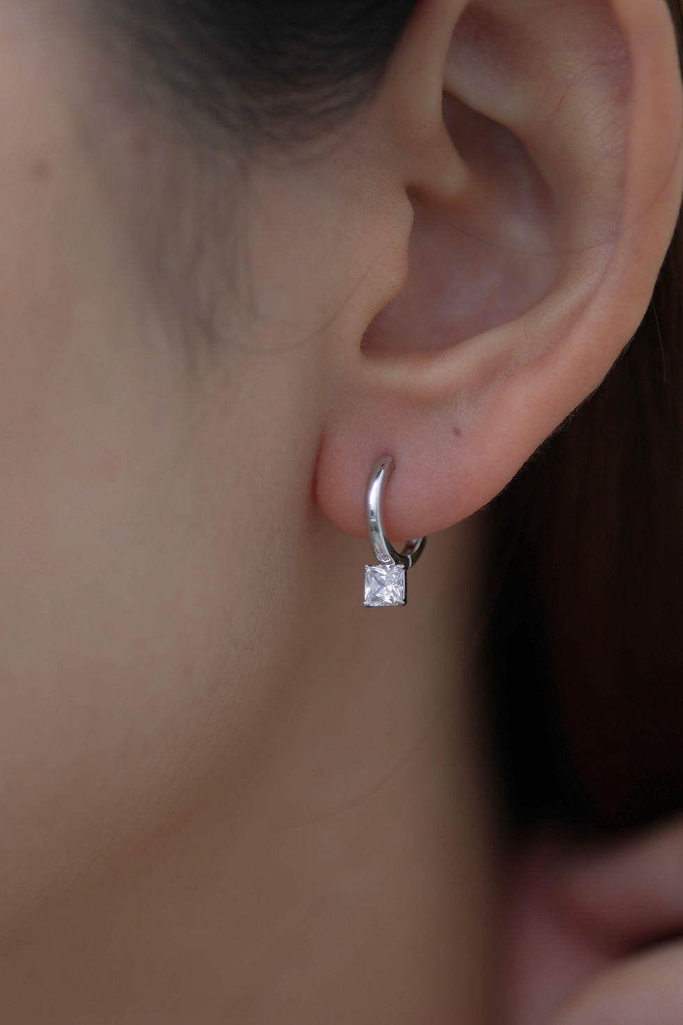 Thumbnail: Diamond Sugar Huggie
