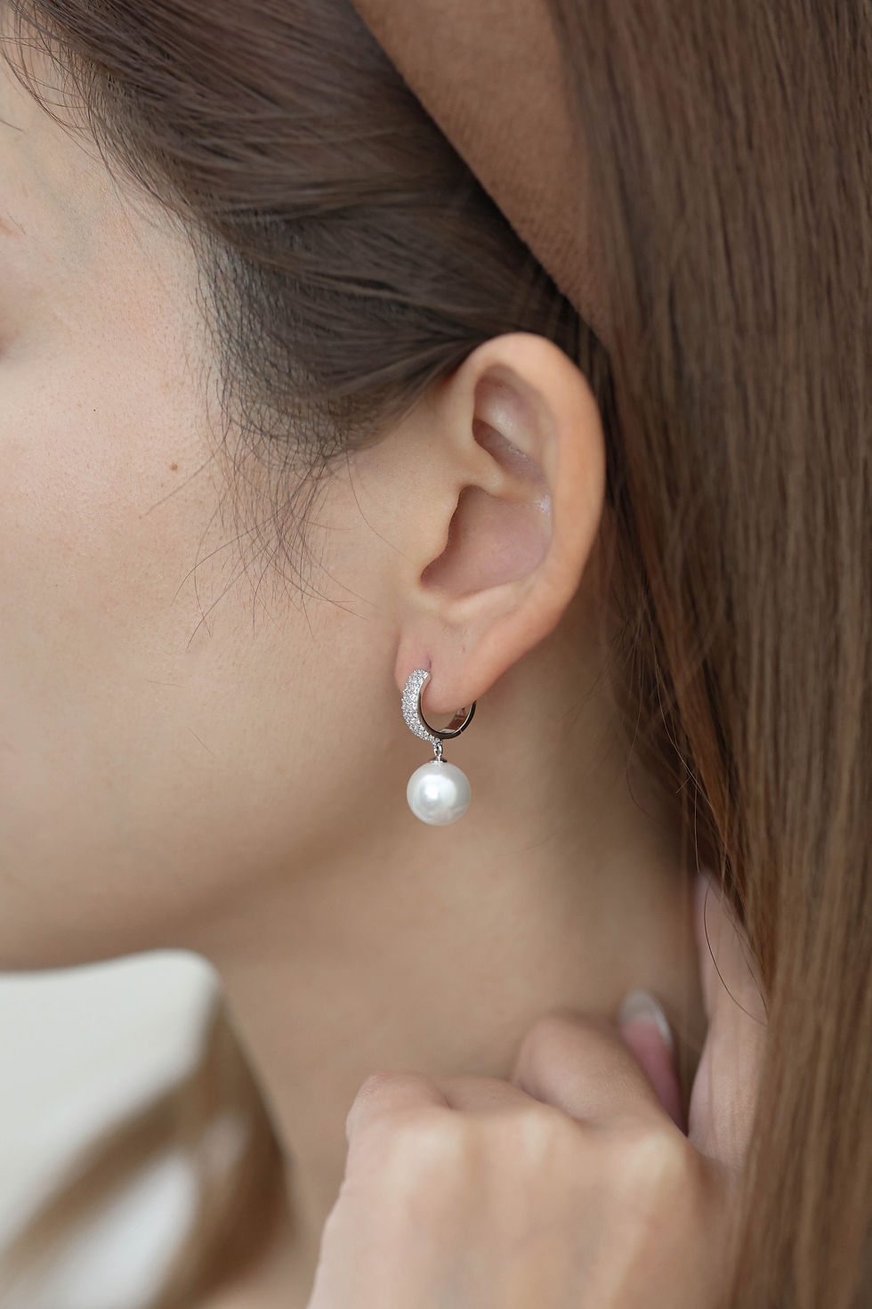 Thumbnail: Pave Pearl Earrings in silver(純銀)