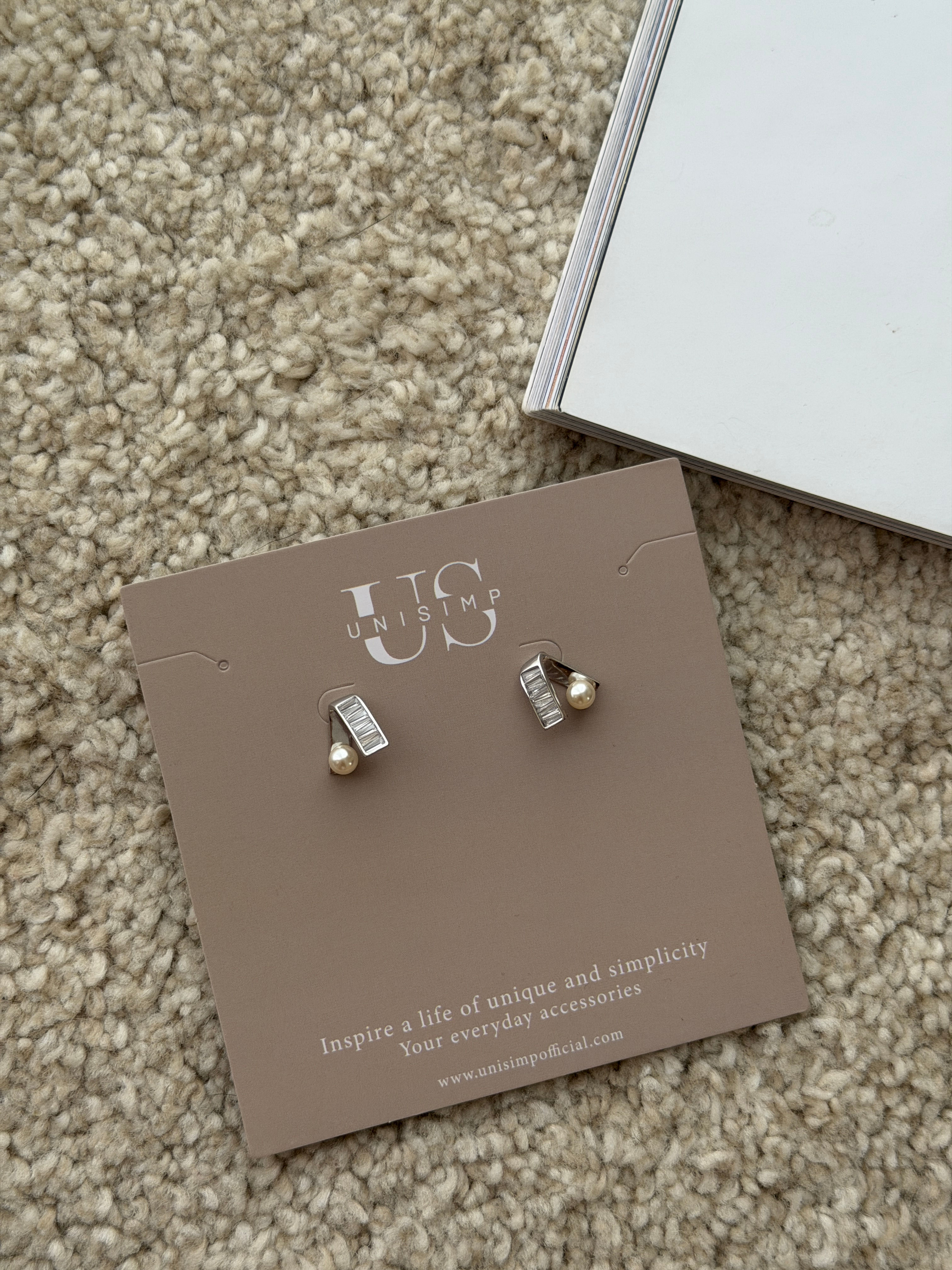 Silveria Earrings (天然珍珠）